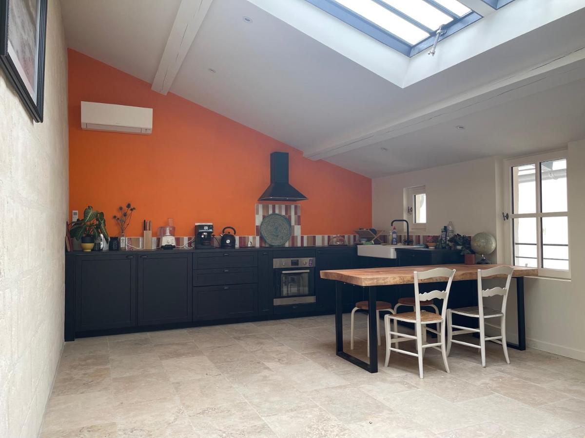 Apartment And Luminous House In Arles