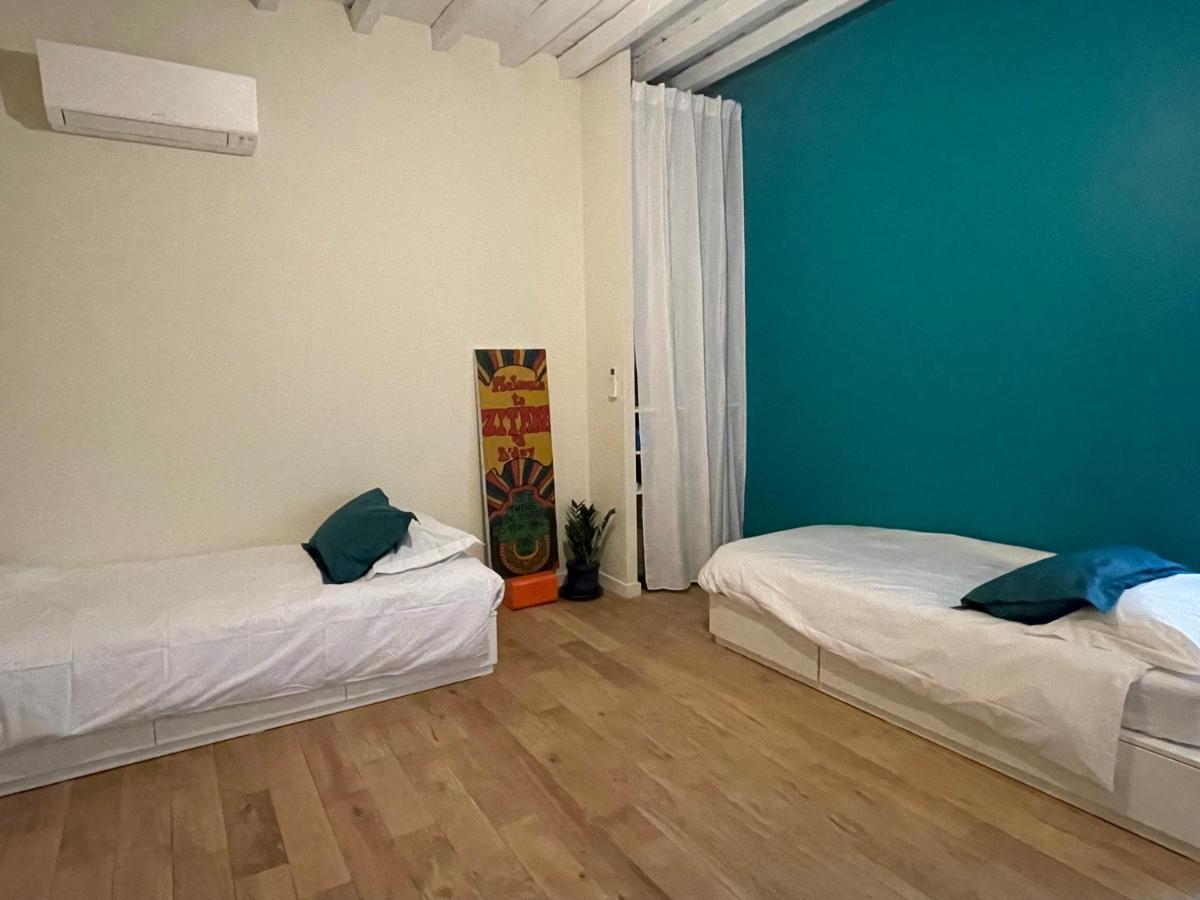 Apartment And Luminous House In *